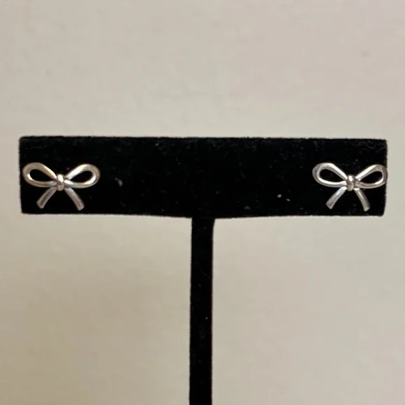 Tiffany & Co. Silver Bow Earrings - Picture 2 of 8